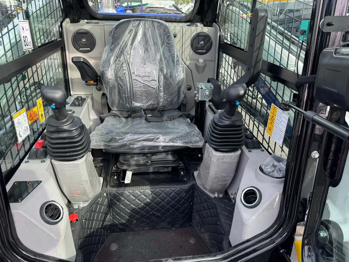 MYRMIDON SS12 Cab A/C Yanmar | Graecus | Φορτωτάκι τύπου Bobcat