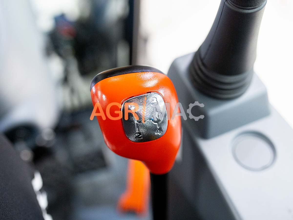 MT3.60 CABIN | LS Tractor | 72hp Δενδροκομικό Αμπελουργικό Τρακτέρ συνδιασμός με GRAECUS FREZA B145