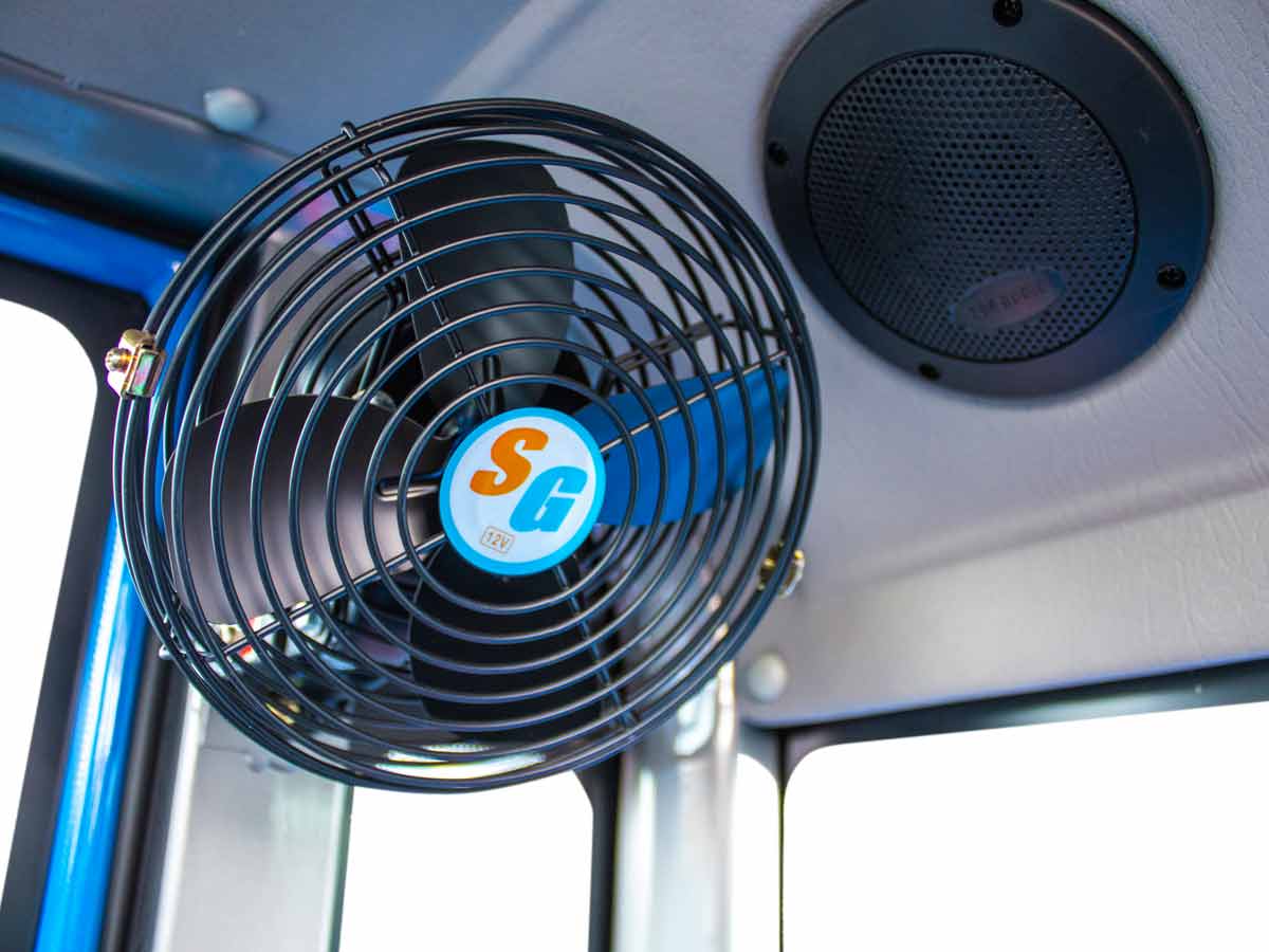 LD16NE Cab | Graecus | Σπαστός τροχοφόρος φορτωτής 4×4 4WD | Μέγιστη ανύψωση 3m | Ικανότητα φόρτωσης έως 1.6Τ | Καμπίνα A/C