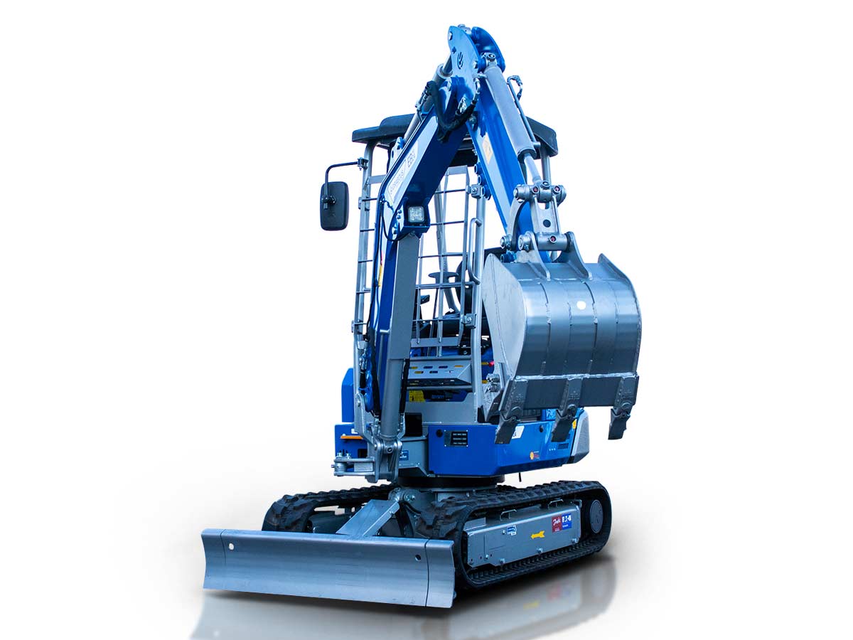 EB24-PRO | Graecus | Μίνι τσαπάκι 2.4T, Kubota Diesel, με περιστροφή στην μπούμα, πτυσσόμενες ερπύστριες, πλαϊνούς μοχλούς χειρισμού και γραμμή σφύρας