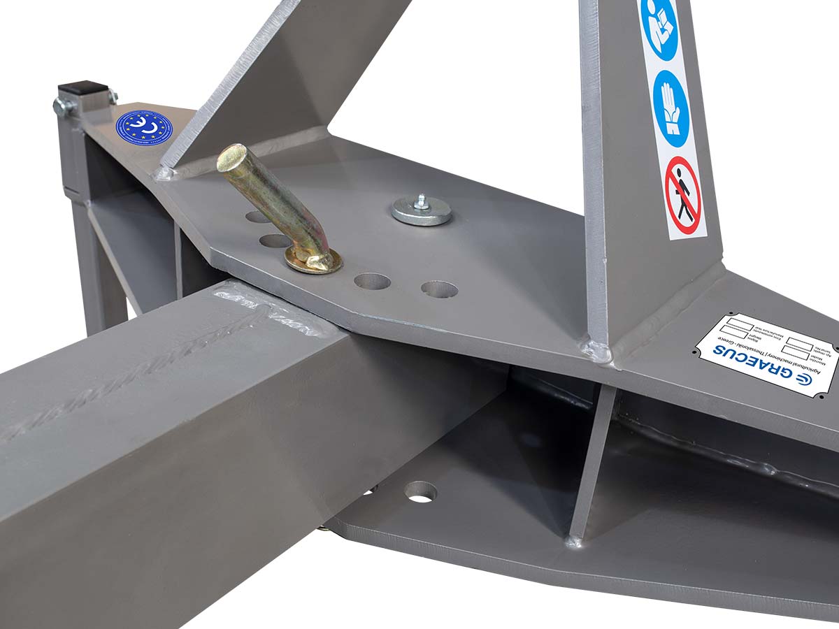 YBG225 | Graecus | Γκρέιντερ- Ισοπεδωτής υπερβαραίου τύπου 