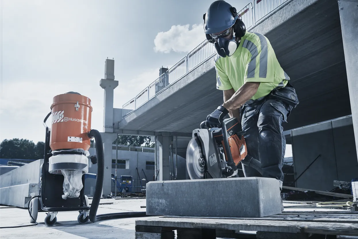 K 770 VAC | Husqvarna | Βενζινοκίνητο Δισκοπρίονο 12