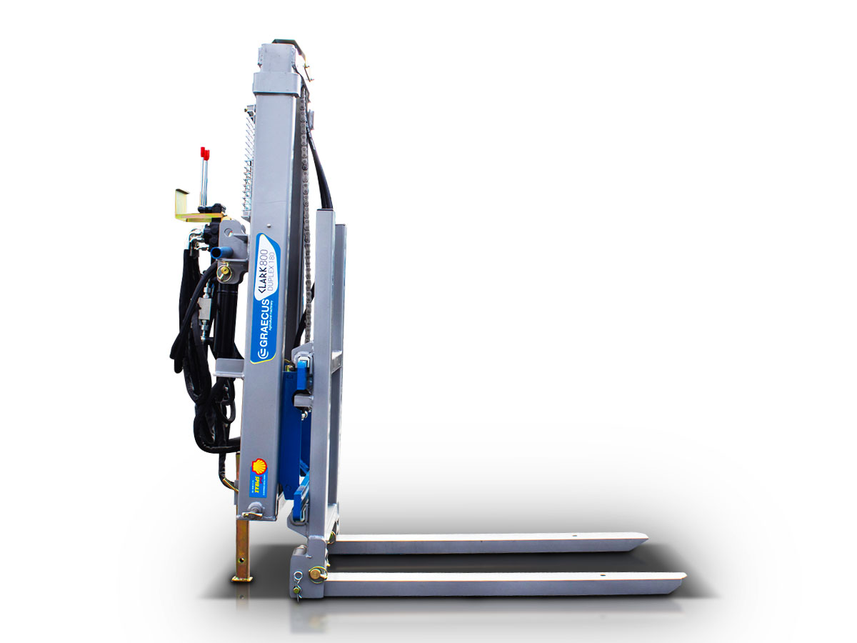 CLARK1500 TRIPLEX250-RC | Graecus | Κλαρκ για τρακτέρ 3 σταδιων με ανύψωση βάρους 1500kg και ύψους 250εκ, υδρ. πλάγια μετατόπιση, υδρ. ρύθμιση μπούμας και ασύρματο χειριστήριο.