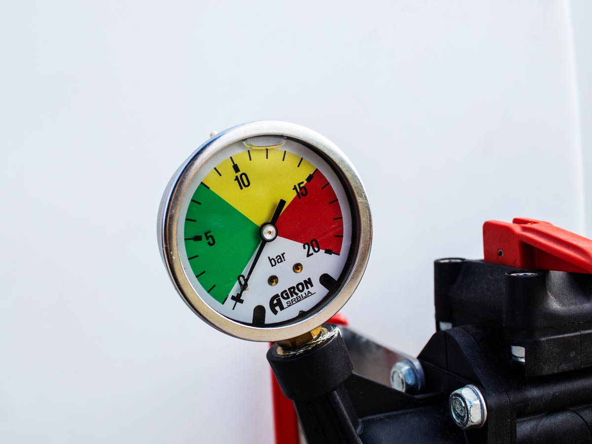 PA700+AD10 | Agron Mag | 700L/10m Ραντιστικο-Ψεκαστικο 3 καζάνια αναρτώμενο με 10 μέτρα μπάρα 