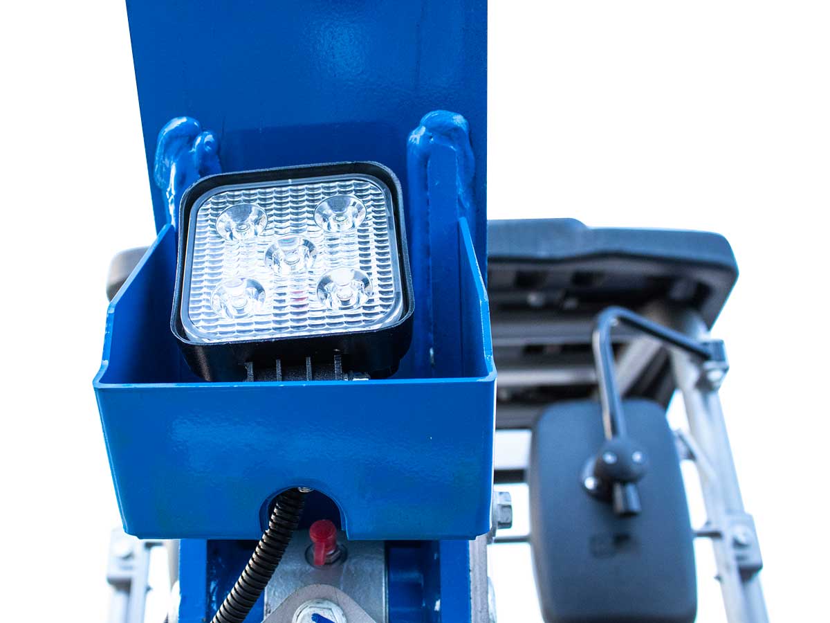 EB24-PRO | Graecus | Μίνι τσαπάκι 2.4T, Kubota Diesel, με περιστροφή στην μπούμα, πτυσσόμενες ερπύστριες, πλαϊνούς μοχλούς χειρισμού και γραμμή σφύρας