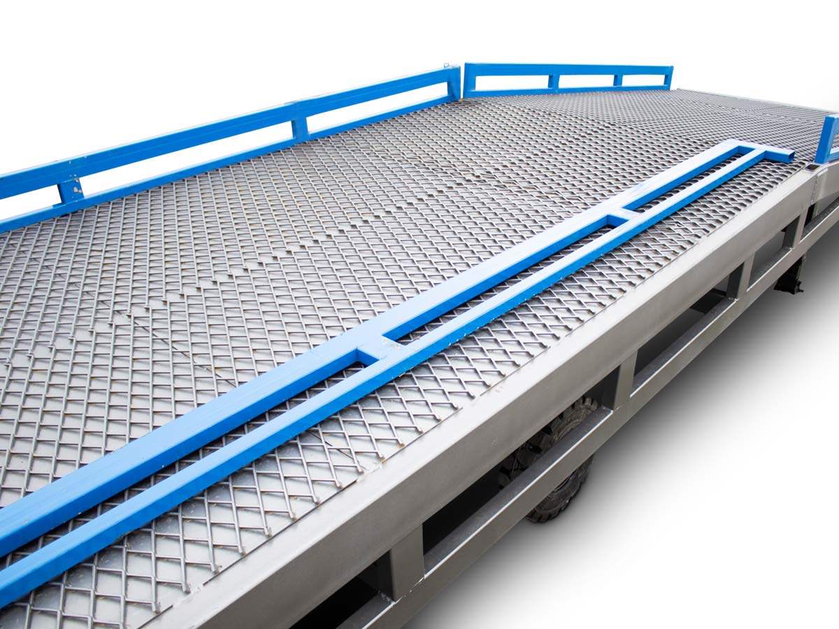 RAMP6T | Graecus | Κινητή ράμπα φορτοεκφόρτωσης με γρήγορα αφαιρούμενα παραπέτα 