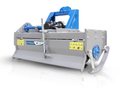 bareos-typou-freza-GRAECUS-BF-135-metro