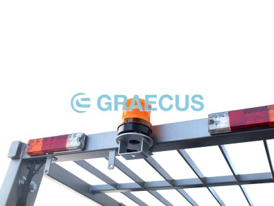 enisximeno-peronoforo-gia-xrisi-se-container-timi-FD353