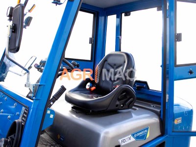 kampina-klark-FD25cab4