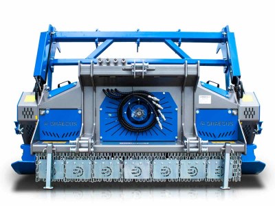 katastrofeas-kladion-gia-trakter-THOON-WIDIA1857