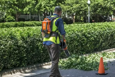 mpataria-husqvarna-BLI950X-polymeros-larissa