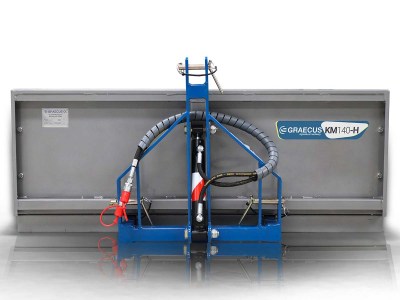 sesoula-trakter-GRAECUS-KM140-H5