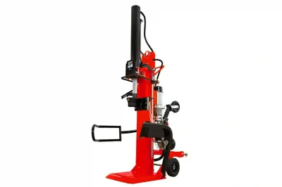 sxistis-kormon-anartomenos-se-trakter-bluebird-120884350-polymeros-larisa