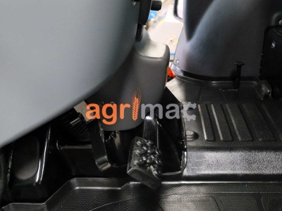 τρακτερ-LS-XR506