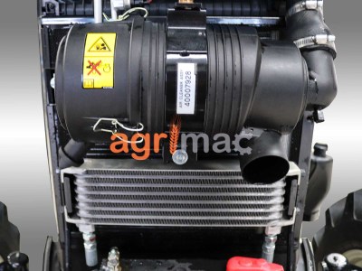 ψυγειο-κινητηρα-του-τρακτερ-LS-XR50