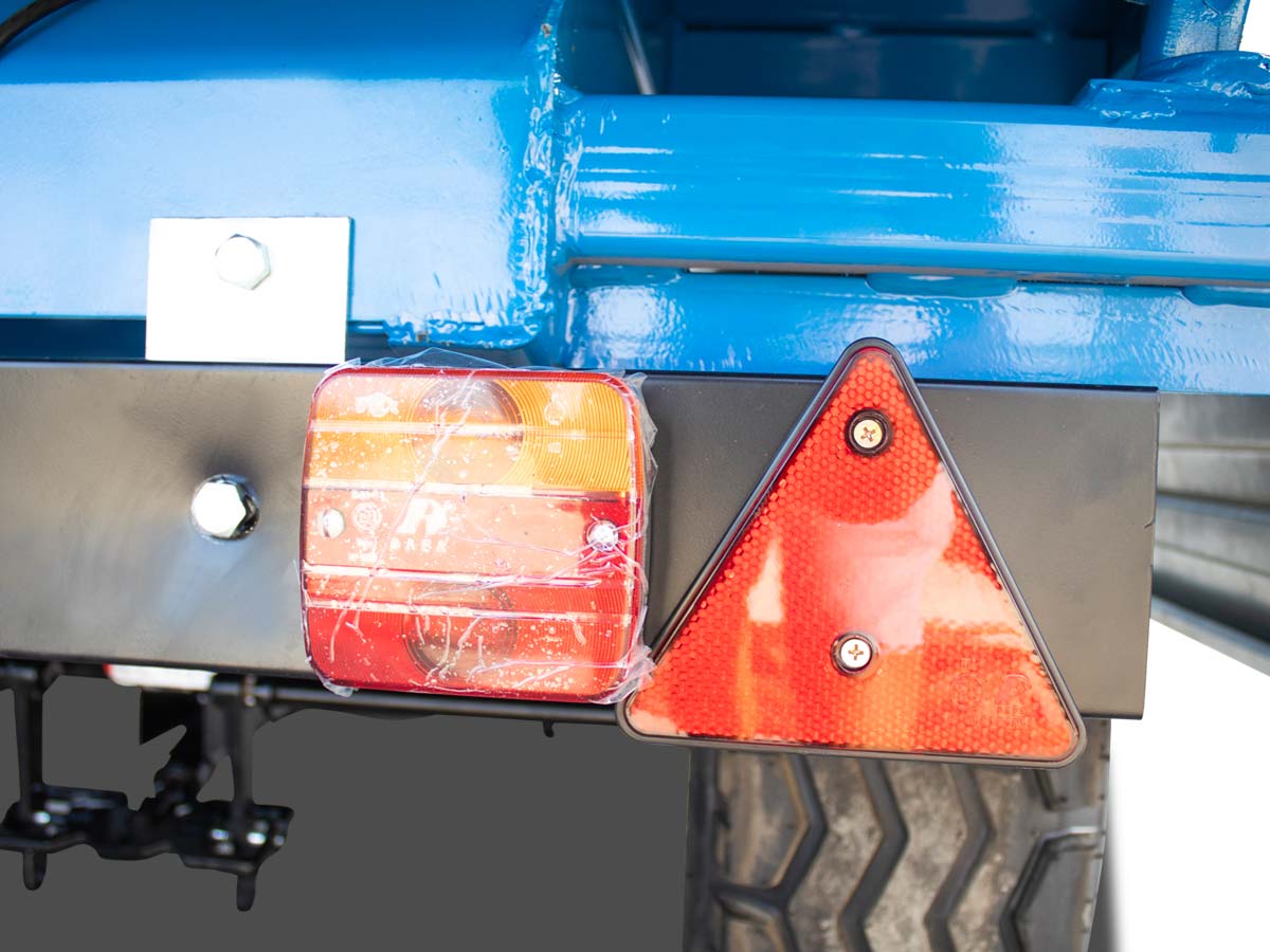 MT3000-3H | Graecus | Τρέιλερ για τρακτέρ με τριπλή υδραυλική ανατροπή 3000kg 