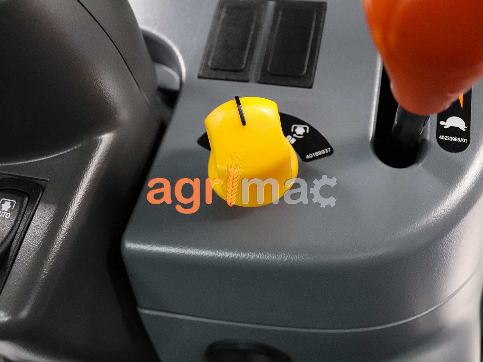 LS XR50 CABIN | LS Tractor | 60hp Καμπίνα Δενδροκομικό Αμπελουργικό Τρακτέρ