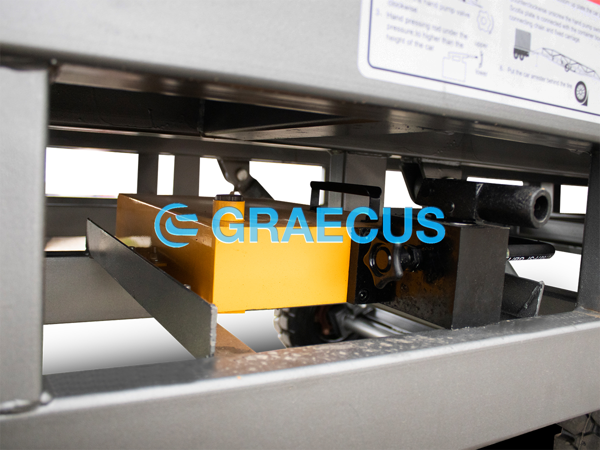 RAMP6T | Graecus | Κινητή ράμπα φορτοεκφόρτωσης με γρήγορα αφαιρούμενα παραπέτα 